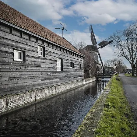 Bed & Breakfast B&B Under The Mill, Edam *