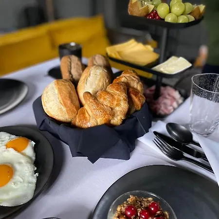 B&B Under The Mill, Edam Bed and breakfast